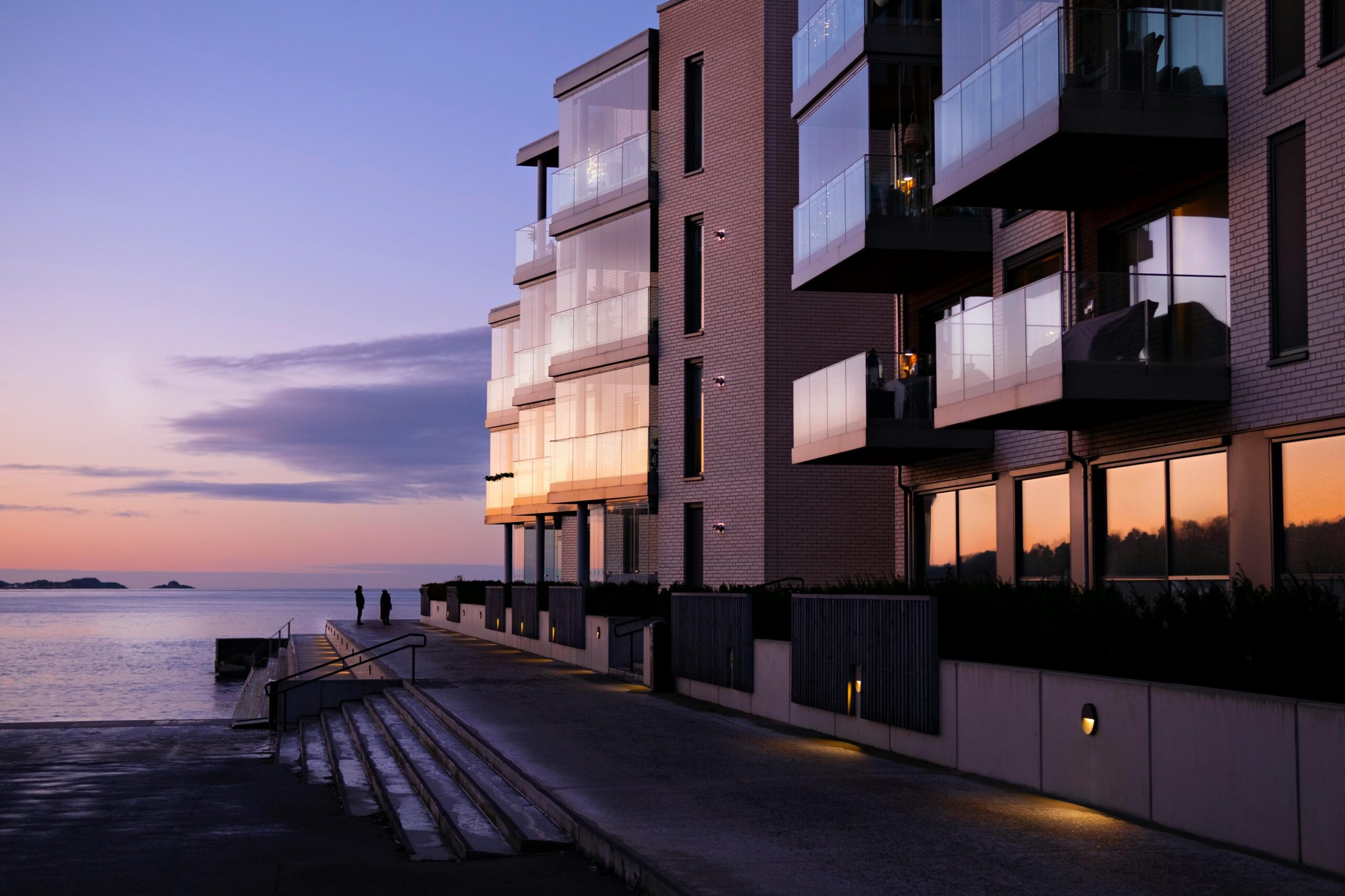 ngina executive real estate agent in Nairobi Kenya header copy